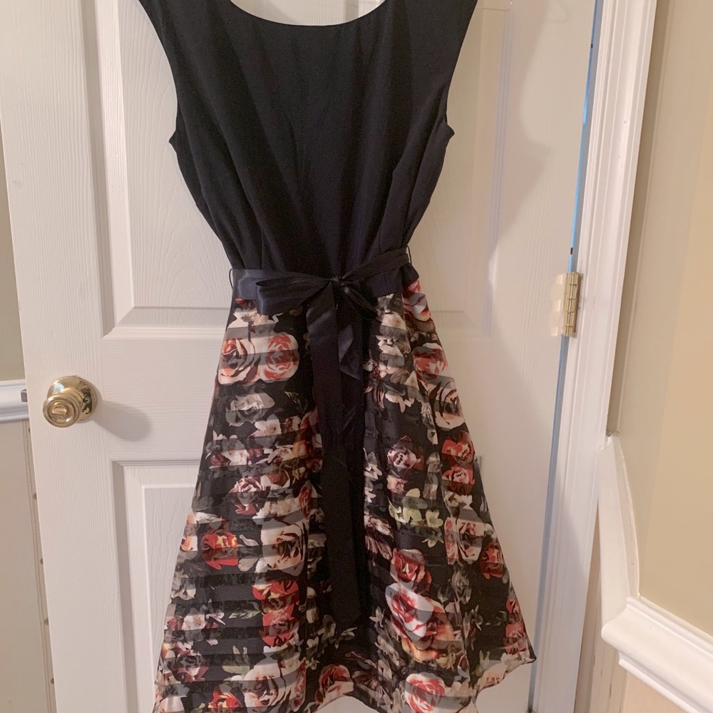 Look Fabulous in this Fit and Flare Dress
